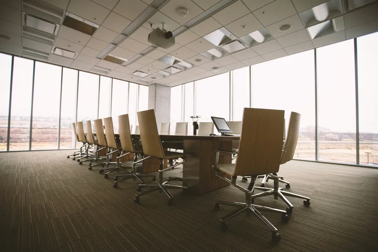The Founder’s Guide to Building a Board... | The Ops Toolbox